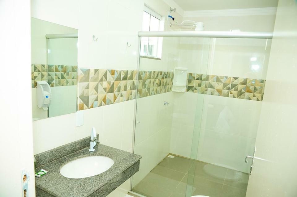 London Executive Hotel Cafelandia  Экстерьер фото